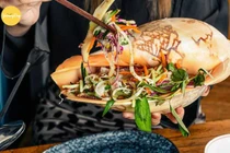 Du lịch đảo Phú Quý như H’Hen Niê, chớ quên thưởng thức loạt đặc sản này