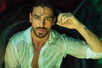 Bí quyết body 6 múi của nam thần nước Ý khiến fan nữ mê mệt