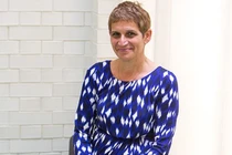 Nữ bác sĩ người Anh tiết lộ cảm giác “khủng khiếp” khi nhiễm Covid-19