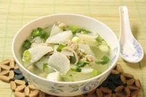 Những đồ ăn, thức uống giúp giảm triệu chứng cảm cúm