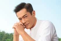 “Dương Quá” Cổ Thiên Lạc U60 vẫn trẻ đẹp “hút hồn” nhờ nhịn ăn