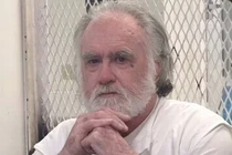 Hành quyết kẻ sát nhân giết mẹ và chôn xác 20 năm trước 