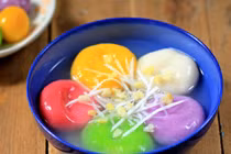 Cách làm món chè trôi ngũ sắc từ các loại rau củ đón Tết Hàn thực