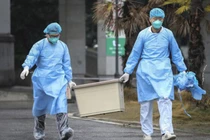 Virus corona viêm phổi cấp thâm nhập Việt Nam đã có người tử vong, bệnh nguy hiểm thế nào?