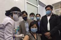 Hôm nay ở Hà Nội, Hải Dương, TP HCM, ai được tiêm vắc-xin phòng COVID-19?