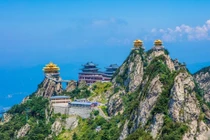 Thắng cảnh tựa chốn bồng lai ở Trung Quốc “cấm cửa” khách nước ngoài