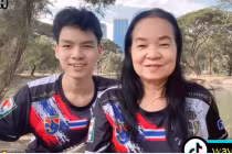 Chuyện tình “bà-cháu” chênh nhau 40 tuổi gây sốt ở Thái Lan