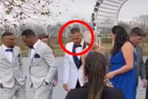 Chú rể bật nắp quan tài trong đám cưới gây phẫn nộ