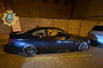 Bố đập nát chiếc BMW của con trai vì lý do đáng cảm thông