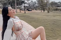 Gu thời trang nóng bỏng của hot girl 10X Võ Ngọc Trân