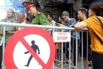 Cư dân kiến nghị Hà Nội cho mở “phố cà phê đường tàu”