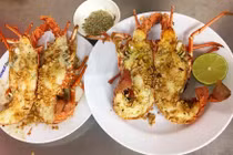 Thử ngay các món ngon từ tôm hùm khi giá cả đang “hạ nhiệt”