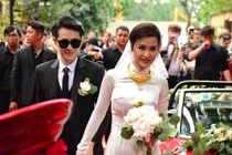 Những bộ áo dài trắng trong lễ ăn hỏi siêu đẹp của Đông Nhi và các sao Việt