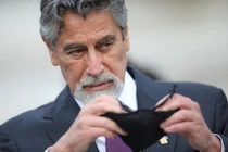 Rúng động: Gần 500 quan chức, cựu quan chức Peru bí mật tiêm vắc-xin COVID-19