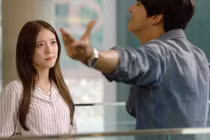 “Méo mặt” vì chồng phá sản vẫn cố “sống đẹp” 