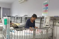 Nghi vấn cho trẻ uống thuốc hết hạn: BV Nhi Trung ương nói gì?