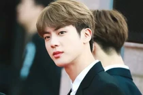 Ngẩn ngơ với mỹ nam Hàn nhuộm màu tóc gì cũng đẹp