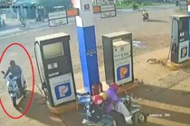 Truy tìm người nhặt cọc tiền của nhân viên cây xăng đánh rơi