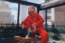 Gu thời trang sành điệu của nữ tổng biên tập trẻ nhất tạp chí Vogue 