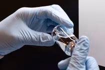 Bệnh nhân COVID-19 khỏi bệnh nhờ thuốc thử trị của Mỹ