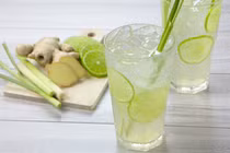 Tận dụng nguyên liệu sẵn có trong bếp giúp giải rượu 