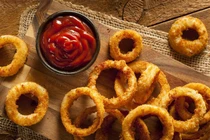 Chuyên gia cảnh báo: Những thực phẩm có thể làm suy yếu hệ miễn dịch