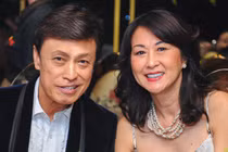 Gia thế bà xã kém 14 tuổi, ngại xuất hiện trước đám đông của danh ca Tuấn Ngọc 