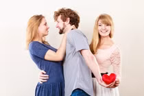 Trái tim đàn ông không khi nào có 1 ngăn?