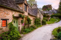 Mê mẩn khung cảnh ấn tượng ở làng cổ đẹp nhất nước Anh