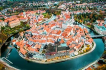 Vẻ đẹp thơ mộng của 4 ngôi làng cổ kính ở châu Âu