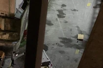 Kỳ tích bé trai rơi từ tầng 5 xuống đất vẫn tự bò dậy được