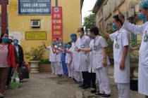 Bệnh nhân COVID-19 thứ 188 tái dương tính lại âm tính: Có dễ lây nhiễm cho người khác?