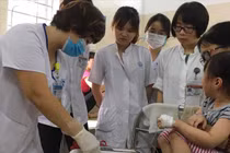 Học phí 70 triệu đồng/năm, nhà trường phải 'giải trình'