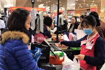 Vụ bệnh nhân COVID-19 thứ 17: Phòng dịch... đừng nháo nhào mua sắm, đến nơi đông người