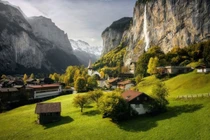 Khung cảnh “đẹp như tranh” ở thung lũng có 72 ngọn thác