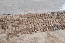 Campuchia phát hiện hơn 2.000 quả bom chưa nổ tại trường học