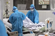 Một người muốn hiến tặng phổi cho bệnh nhân phi công người Anh...