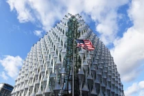 Điểm những tòa sứ quán Mỹ “khủng” nhất thế giới