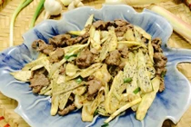 Vào mùa củ niễng, làm món gì ngon đãi cả nhà?