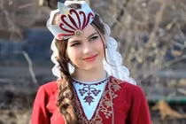 Khám phá bộ lạc ở Pakistan có nhiều cô gái đẹp nhất thế giới