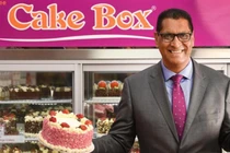 Triệu phú Anh hầu toà vì chặt hơn 100 cây xanh xây biệt thự