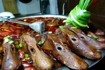 Những đặc sản "siêu kinh dị" củaTrung Quốc khiến du khách "chết khiếp"