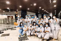 Tin vui: Tất cả nhân viên y tế Bệnh viện Bạch Mai âm tính Covid-19