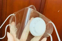 Khẩu trang “xuyên thấu“: Phòng COVID-19 chuẩn xịn như quảng cáo?