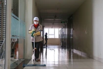 Không chỉ COVID-19, dân Hà Nội đối phó các dịch bệnh gì lúc này?