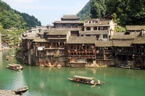 Xuyên không về quá khứ tại những thị trấn cổ đẹp nhất Trung Quốc