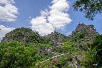 Ninh Bình đẹp ma mị như trong phim cổ trang