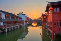 10 cổ trấn Trung Quốc đẹp như phim phải đi thu này