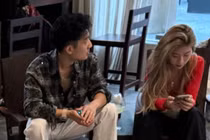 Louis Phạm dạo phố tại Hà Nội với người yêu giữa ồn ào