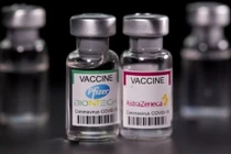 Cách chống lại nhiễm trùng đột phá vắc xin COVID-19